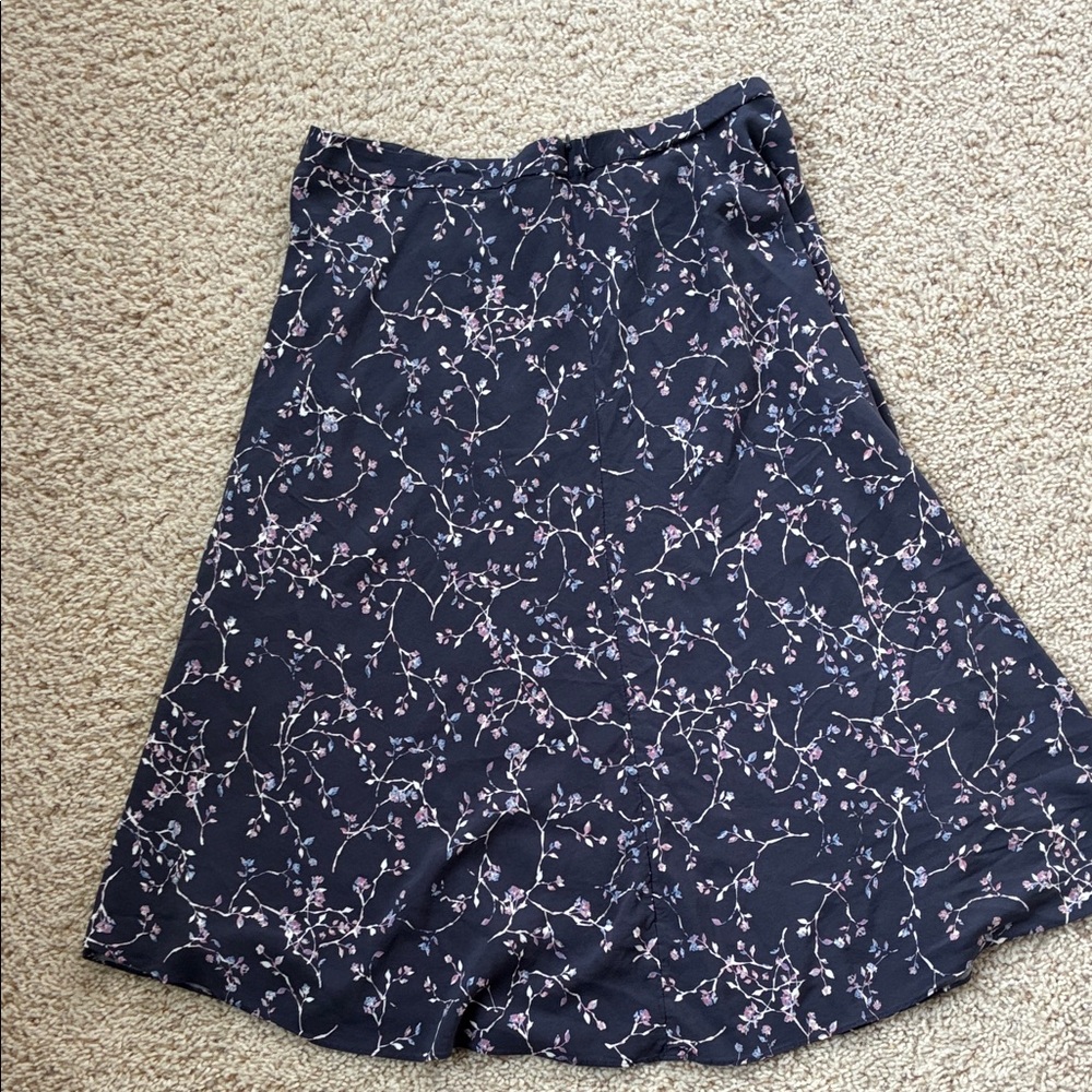 Boho: J.Jill Floral Print Zip Up Midi Skirt (Medium) - Picture 4 of 6